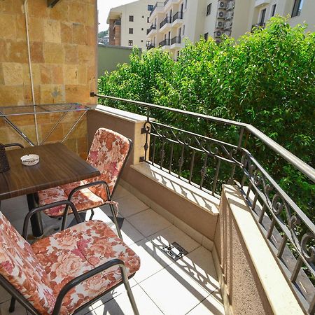 Apartment Golden Lavender Budva Buitenkant foto