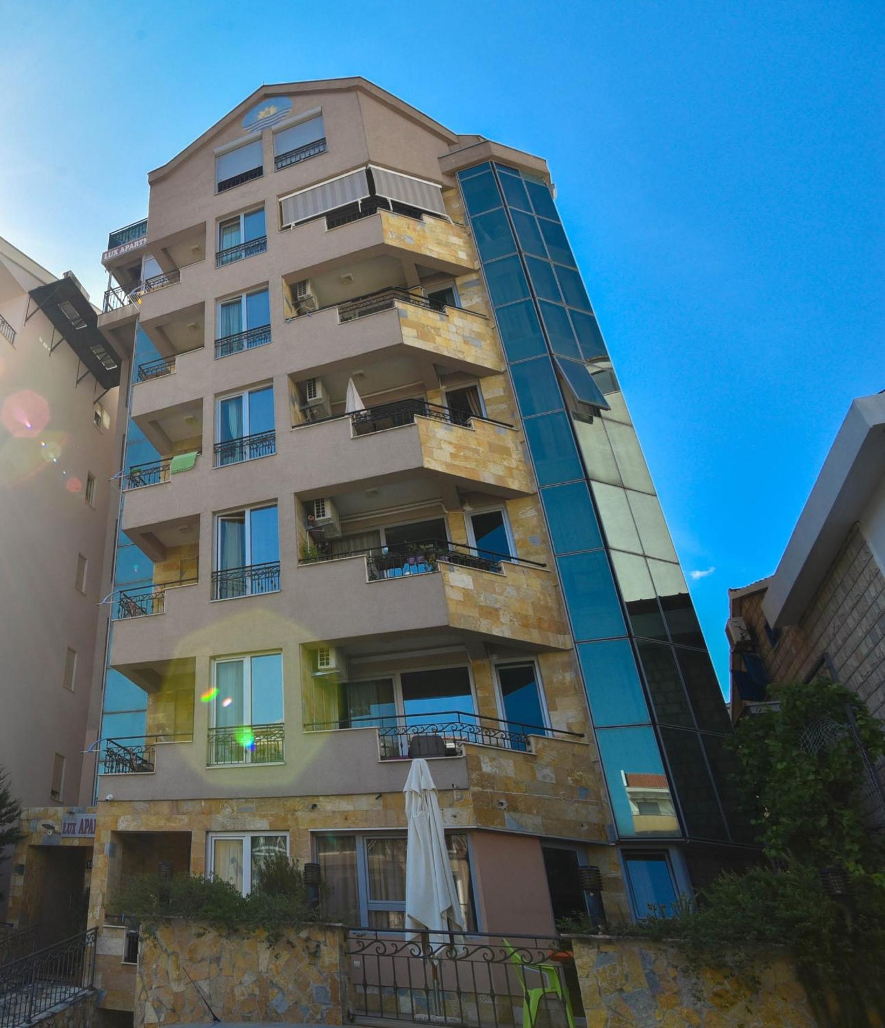 Apartment Golden Lavender Budva Buitenkant foto